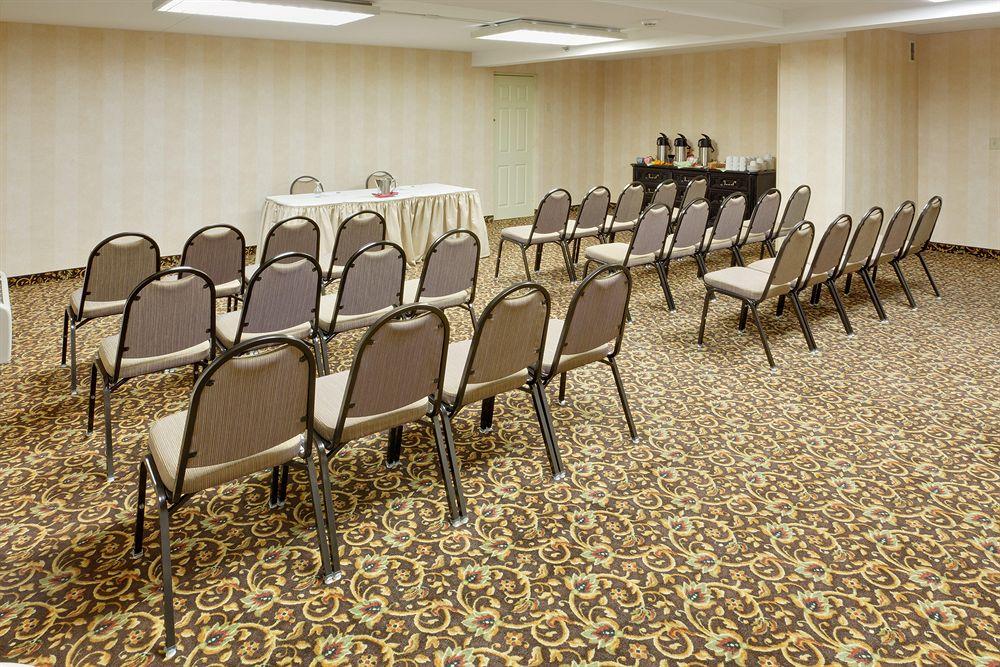 Fairfield Inn & Suites Springfield Enfield Eksteriør bilde