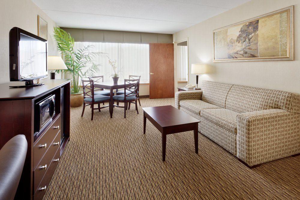 Fairfield Inn & Suites Springfield Enfield Eksteriør bilde
