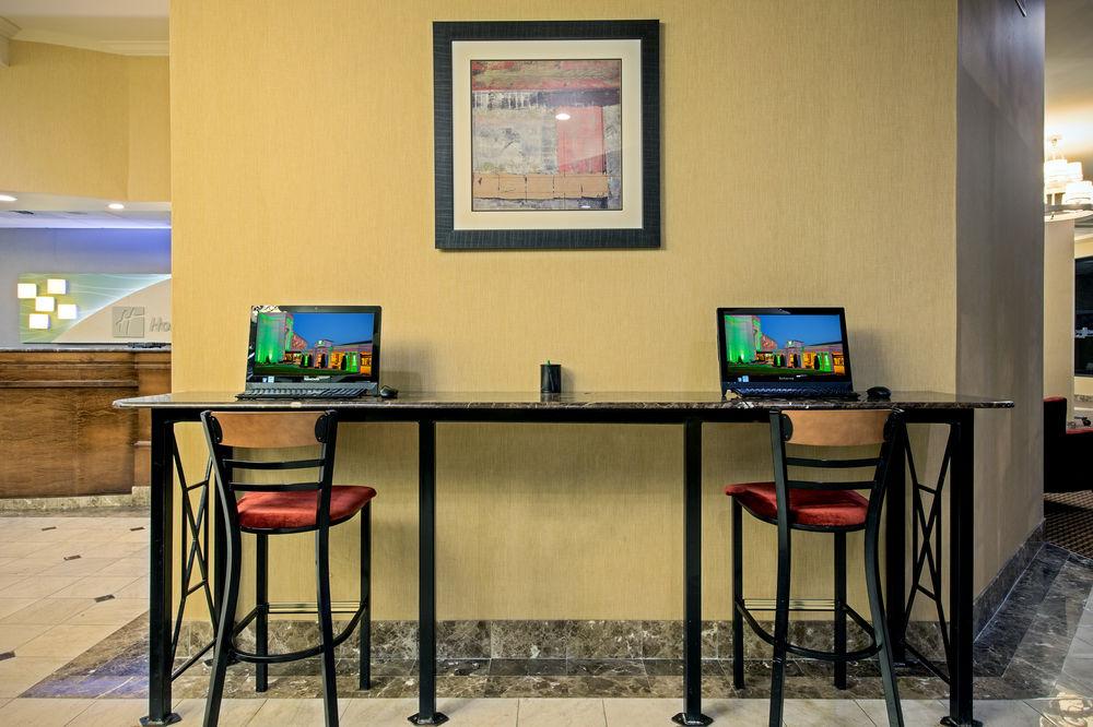 Fairfield Inn & Suites Springfield Enfield Eksteriør bilde
